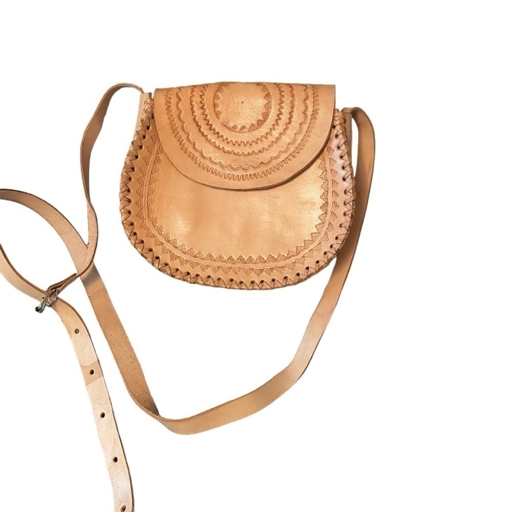 Leather Mexican Tooled CrossBody Purse- Adjustable Strap-No pockets-Stunning
